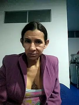Snapshot of Cameron_puppy chatting on June 11, 3:47 am Cameron puppy online show from June 11, 3:47 am
