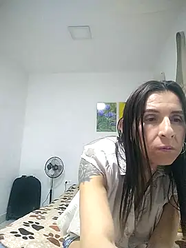 Snapshot of Cameron_puppy chatting on June 25, 5:12 am Cameron puppy online show from June 25, 5:12 am