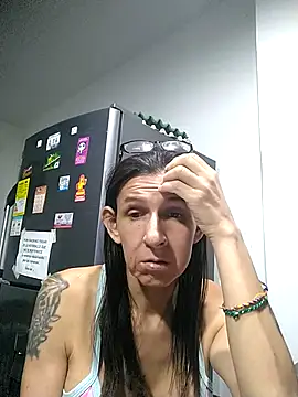 Snapshot of Cameron_puppy chatting on July 5, 4:19 am Cameron puppy online show from July 5, 4:19 am