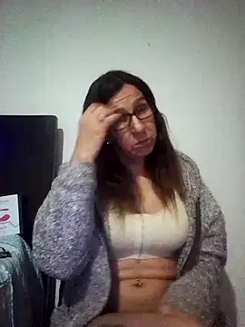 Cameron puppy online show from September 26, 10:00 am