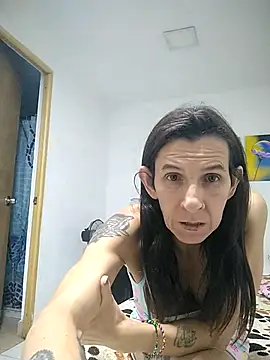 Cameron puppy online show from June 1, 10:09 pm