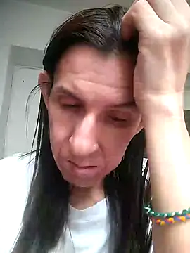 Snapshot of Cameron_puppy chatting on June 25, 6:24 pm Cameron puppy online show from June 25, 6:24 pm