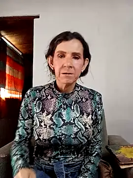 Cameron puppy online show from December 5, 9:23 pm