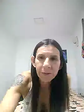 Snapshot of Cameron_puppy chatting on June 20, 6:46 pm Cameron puppy online show from June 20, 6:46 pm