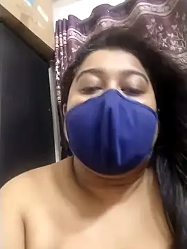 indianlisa5 online show from April 16, 10:23 pm