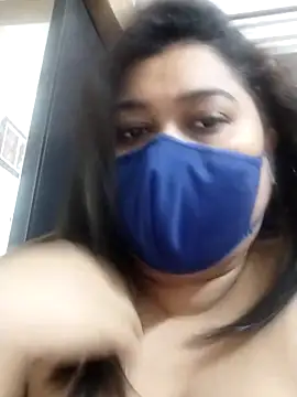 indianlisa5 online show from May 7, 8:23 pm