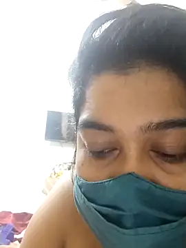 indianlisa5 online show from February 15, 1:53 am