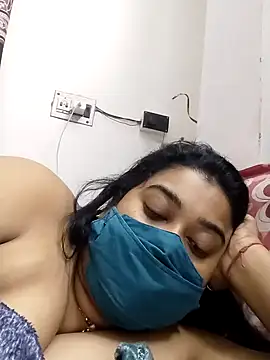 indianlisa5 online show from February 5, 5:20 am