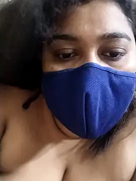 indianlisa5 online show from April 22, 5:42 pm