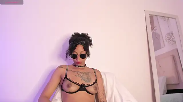 daiana curly online show from March 18, 2:28 pm