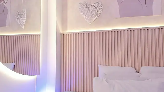 daiana curly online show from October 17, 7:37 pm