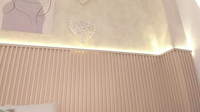 daiana curly online show from April 15, 7:58 pm