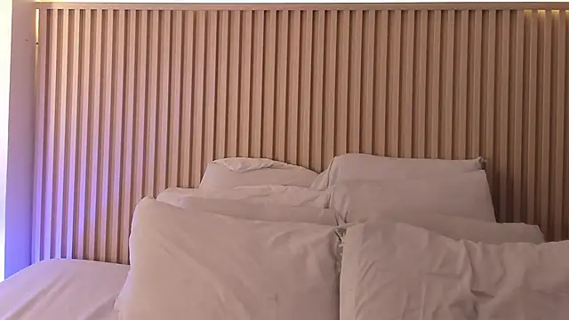 daiana curly online show from October 13, 8:10 pm