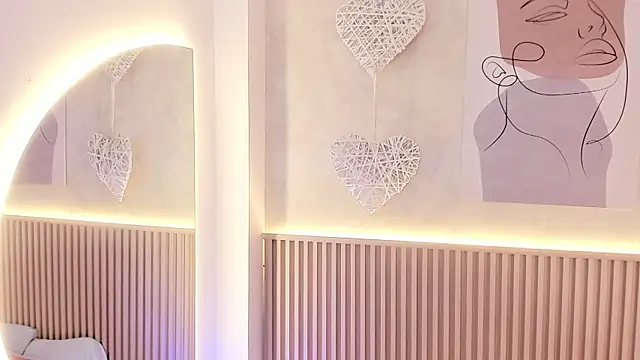 daiana curly online show from January 10, 7:20 pm