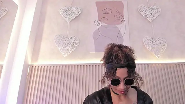 daiana curly online show from October 26, 8:31 pm