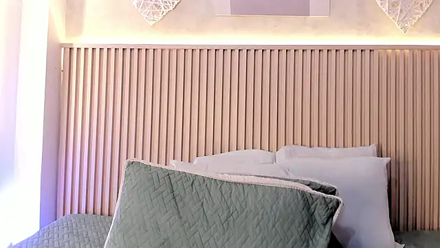 daiana curly online show from November 24, 7:47 pm