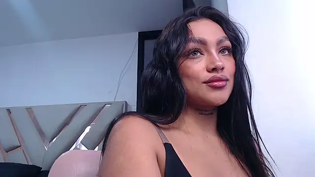 Snapshot of fairylatin222 chatting on November 11, 8:58 pm fairylatin222 online show from November 11, 8:58 pm