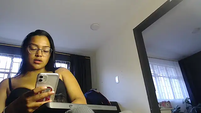 fairylatin222 online show from March 14, 10:49 pm