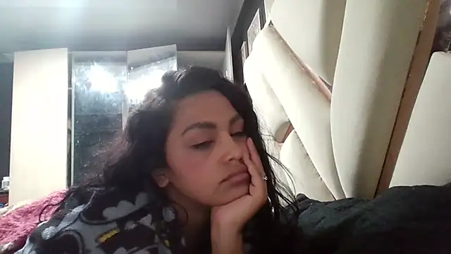 fairylatin222 online show from April 21, 1:42 am