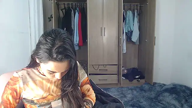 Snapshot of fairylatin222 chatting on March 4, 11:11 pm fairylatin222 online show from March 4, 11:11 pm