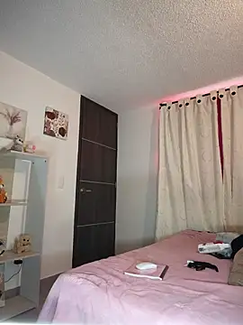 JadeHiilton online show from November 11, 7:19 pm