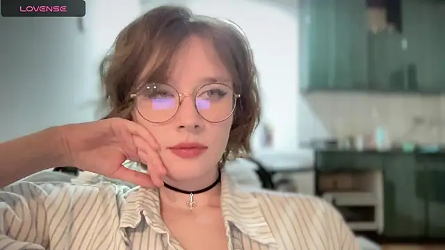 ms christiana online show from November 19, 1:38 am