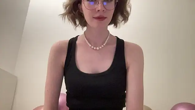 Snapshot of ms_christiana chatting on May 31, 8:53 pm ms christiana online show from May 31, 8:53 pm