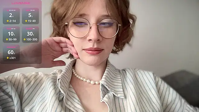 ms christiana online show from November 24, 11:54 am