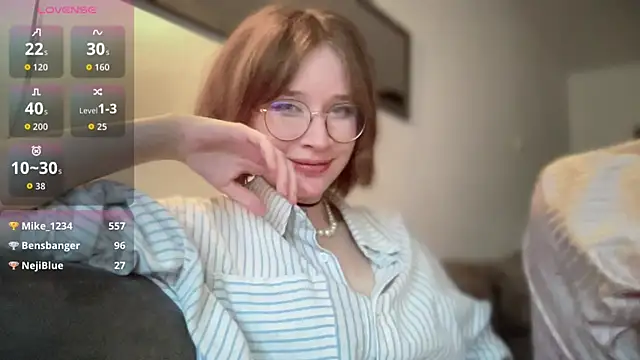 ms christiana online show from December 1, 2:29 pm