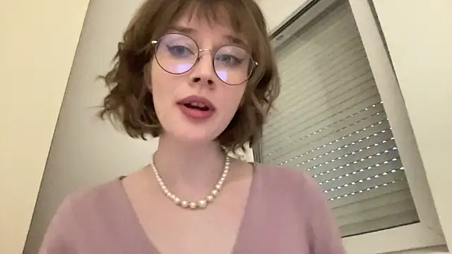 ms christiana online show from April 30, 5:42 pm