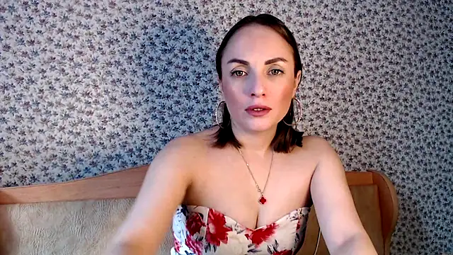 Tinadream20 online show from April 26, 8:33 am