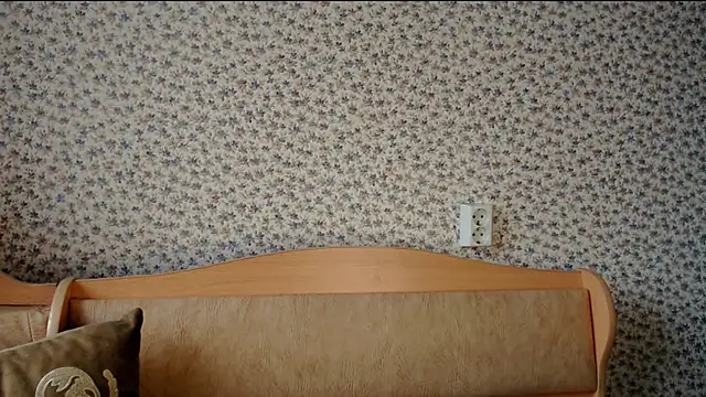 Snapshot of Tinadream20 chatting on February 14, 11:10 am Tinadream20 online show from February 14, 11:10 am