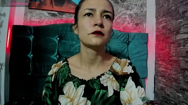 Cloee66 online show from April 17, 1:25 pm