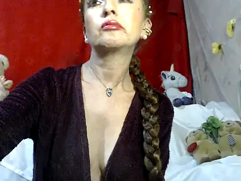 Snapshot of hottieperla chatting on March 16, 9:26 pm hottieperla online show from March 16, 9:26 pm