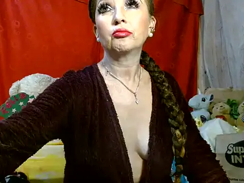 Snapshot of hottieperla chatting on June 19, 6:36 pm hottieperla online show from June 19, 6:36 pm