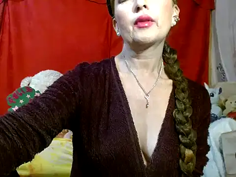 hottieperla online show from May 30, 6:02 pm