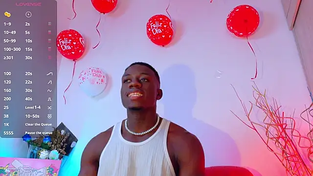 Snapshot of mike_wallace chatting on March 14, 11:43 pm mike wallace online show from March 14, 11:43 pm