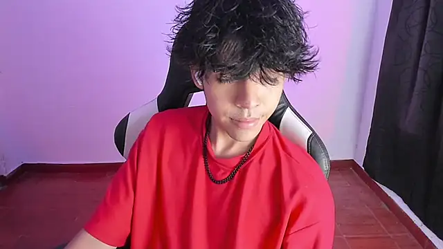 Alan26  online show from February 18, 2:16 am