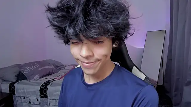 Alan26  online show from March 4, 10:39 pm