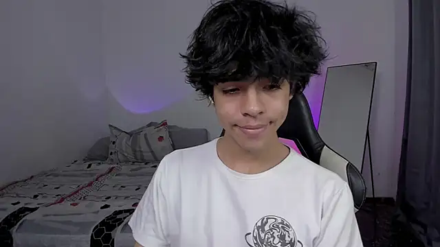 Alan26  online show from February 26, 3:45 pm