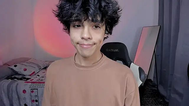 Alan26  online show from March 2, 2:23 am