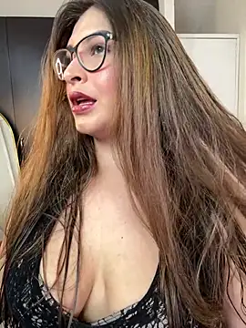 adara lennox online show from February 9, 9:24 pm