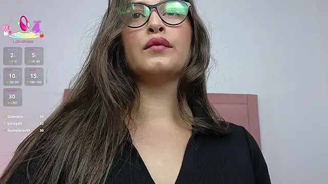 Snapshot of adara_lennox chatting on February 22, 11:57 pm adara lennox online show from February 22, 11:57 pm