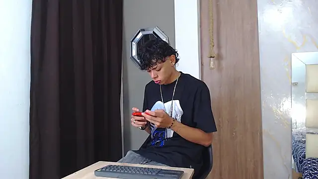 Harry jhonsson online show from April 13, 12:25 am