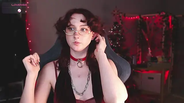 Rory Pink online show from December 11, 8:28 pm