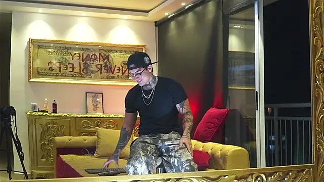 dantecoppolaa  online show from March 12, 12:05 am