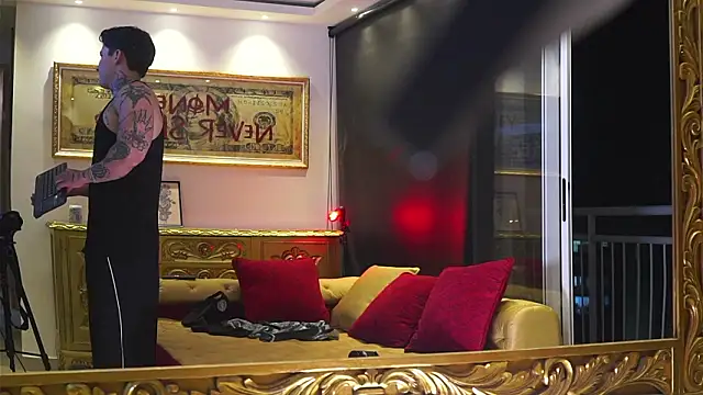 dantecoppolaa  online show from February 17, 12:52 am