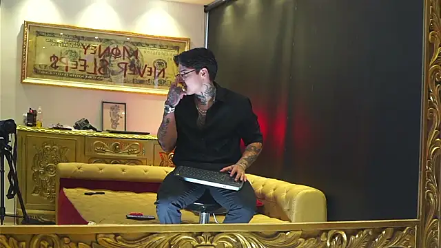 dantecoppolaa  online show from March 10, 10:14 pm