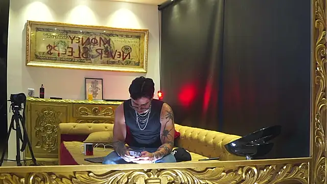 dantecoppolaa  online show from March 6, 11:33 pm