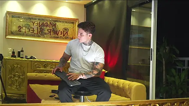 dantecoppolaa  online show from June 2, 2:33 am